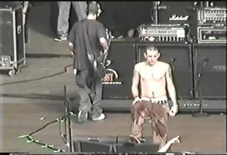 Linkin Park - Wantagh, NY, Jones Beach Amphitheatre (22.06.2001)