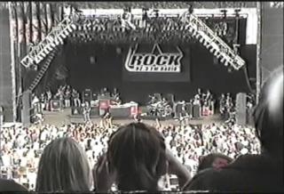 Linkin Park - Kroq Big Day Off, Amphitheatre, Wantagh, Jones Beach, NY, USA (22.06.2001 ) - DVD